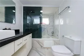 Sobrado com 4 Quartos à venda, 200m² no Uberaba, Curitiba - Foto 51