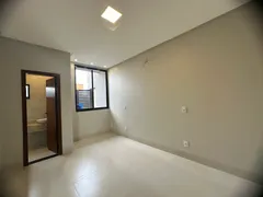 Casa de Condomínio com 3 Quartos à venda, 322m² no Jardins Porto, Senador Canedo - Foto 25