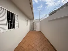 Casa com 3 Quartos à venda, 117m² no Tubalina, Uberlândia - Foto 3