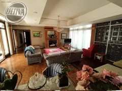 Casa com 3 Quartos à venda, 1374m² no Parolin, Curitiba - Foto 3