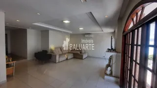 Casa com 4 Quartos à venda, 236m² no Jardim Campo Grande, São Paulo - Foto 3