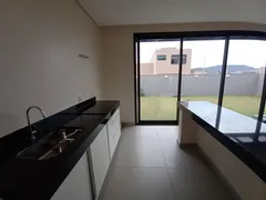 Casa de Condomínio com 3 Quartos à venda, 200m² no Alphaville Lagoa Dos Ingleses, Nova Lima - Foto 14