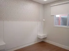 Casa com 3 Quartos à venda, 191m² no Vila Invernada, São Paulo - Foto 3