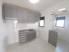 Apartamento com 3 Quartos para alugar, 92m² no Centro, Araraquara - Foto 13