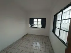 Apartamento com 1 Quarto para alugar, 30m² no Segismundo Pereira, Uberlândia - Foto 4