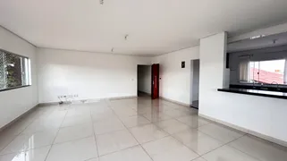 Apartamento com 3 Quartos para alugar, 150m² no Setor Coimbra, Goiânia - Foto 3