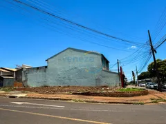 Terreno / Lote / Condomínio para alugar, 317m² no Conjunto Habitacional Alexandre Urbanas, Londrina - Foto 1