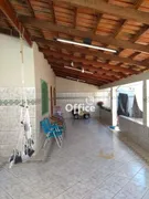 Casa com 3 Quartos à venda, 250m² no Bairro São Carlos 1A. Etapa, Anápolis - Foto 12