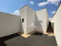 Casa com 3 Quartos à venda, 78m² no Novo Mundo, Uberlândia - Foto 6