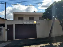 Casa com 4 Quartos à venda, 263m² no Jardim Santo Antônio, Londrina - Foto 1