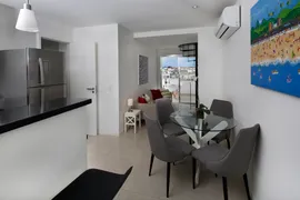 Apartamento com 2 Quartos para alugar, 75m² no Copacabana, Rio de Janeiro - Foto 1