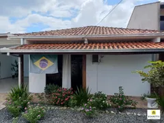 Casa com 3 Quartos à venda, 217m² no Adhemar Garcia, Joinville - Foto 4