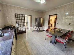 Casa com 4 Quartos à venda, 282m² no Pompéia, Belo Horizonte - Foto 19