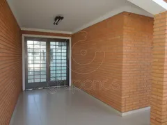 Casa com 3 Quartos à venda, 265m² no Vila José Bonifácio, Araraquara - Foto 4