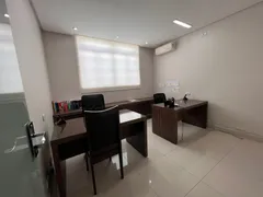 Casa com 4 Quartos à venda, 350m² no Setor Aeroporto, Goiânia - Foto 17