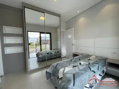 Casa com 3 Quartos à venda, 260m² no Condomínio Parque Vale dos Lagos, Jacareí - Foto 19