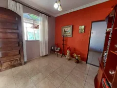 Casa com 3 Quartos à venda, 222m² no Santa Helena, Belo Horizonte - Foto 8