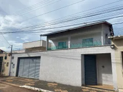 Casa com 4 Quartos à venda, 287m² no Goiania 2, Goiânia - Foto 1