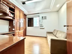 Apartamento com 3 Quartos à venda, 185m² no Gleba Palhano, Londrina - Foto 13