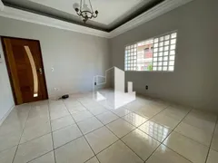 Casa com 3 Quartos para alugar, 250m² no Centro, Jaú - Foto 1