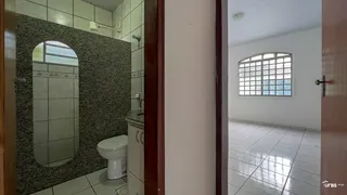 Casa com 3 Quartos para alugar, 180m² no Setor Centro Oeste, Goiânia - Foto 12