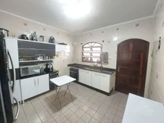 Sobrado com 3 Quartos à venda, 280m² no VILA NOSSA SENHORA DAS VITORIAS, Mauá - Foto 2