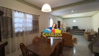 Casa com 4 Quartos à venda, 236m² no Miguel Couto, Cabo Frio - Foto 9