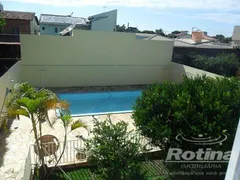 Casa com 4 Quartos à venda, 256m² no Umuarama, Uberlândia - Foto 24