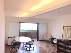 Apartamento com 4 Quartos para venda ou aluguel, 240m² no Sumaré, São Paulo - Foto 2