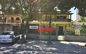 Casa Comercial com 5 Quartos para venda ou aluguel, 396m² no Piratininga, Niterói - Foto 1