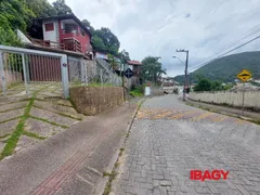 Casa com 2 Quartos para alugar, 202m² no Sambaqui, Florianópolis - Foto 51