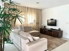 Casa de Condomínio com 3 Quartos à venda, 240m² no Urbanova V, São José dos Campos - Foto 2