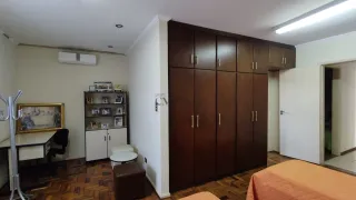Casa com 3 Quartos para alugar, 222m² no Ipanema, Londrina - Foto 19