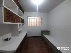 Casa com 3 Quartos para alugar, 130m² no Centro, Uberaba - Foto 5