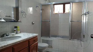 Casa com 3 Quartos à venda, 248m² no Jardim Leocadia, Sorocaba - Foto 24