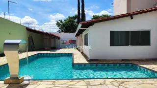 Casa com 3 Quartos à venda, 200m² no Bandeirantes, Belo Horizonte - Foto 1