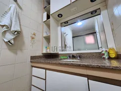 Apartamento com 3 Quartos para alugar, 125m² no Praia das Pitangueiras, Guarujá - Foto 31