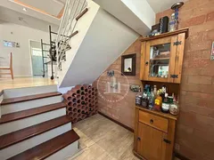 Casa com 3 Quartos à venda, 220m² no Ponta de Baixo, São José - Foto 9