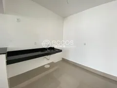 Casa com 3 Quartos à venda, 74m² no Novo Mundo, Uberlândia - Foto 10