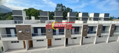 Casa de Condomínio com 3 Quartos à venda, 138m² no Massaguaçu, Caraguatatuba - Foto 2