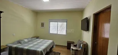 Casa de Condomínio com 3 Quartos à venda, 358m² no Granja Viana, Carapicuíba - Foto 22