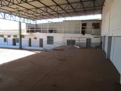 Galpão / Depósito / Armazém para alugar, 300m² no Vila Carvalho, Ribeirão Preto - Foto 14