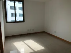Apartamento com 4 Quartos para alugar, 256m² no Barra da Tijuca, Rio de Janeiro - Foto 26
