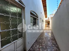 Casa com 3 Quartos à venda, 180m² no Granada, Uberlândia - Foto 24