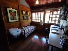 Casa de Condomínio com 4 Quartos à venda, 380m² no Samambaia, Petrópolis - Foto 31