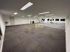 Conjunto Comercial / Sala à venda, 2100m² no Jacarepaguá, Rio de Janeiro - Foto 35