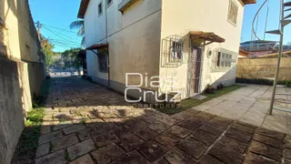 Casa com 4 Quartos à venda, 234m² no Centro, Rio das Ostras - Foto 9