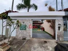 Casa com 6 Quartos à venda, 252m² no Novo Portinho, Cabo Frio - Foto 2