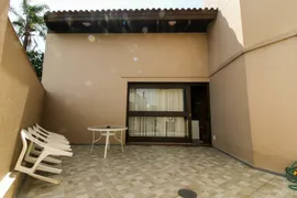 Prédio Inteiro com 2 Quartos à venda, 700m² no Chácara das Pedras, Porto Alegre - Foto 11