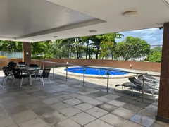 Apartamento com 3 Quartos para alugar, 79m² no Imbuí, Salvador - Foto 31